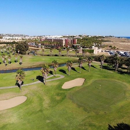 Ambassador Salgados Beach Suites Albufeira Extérieur photo